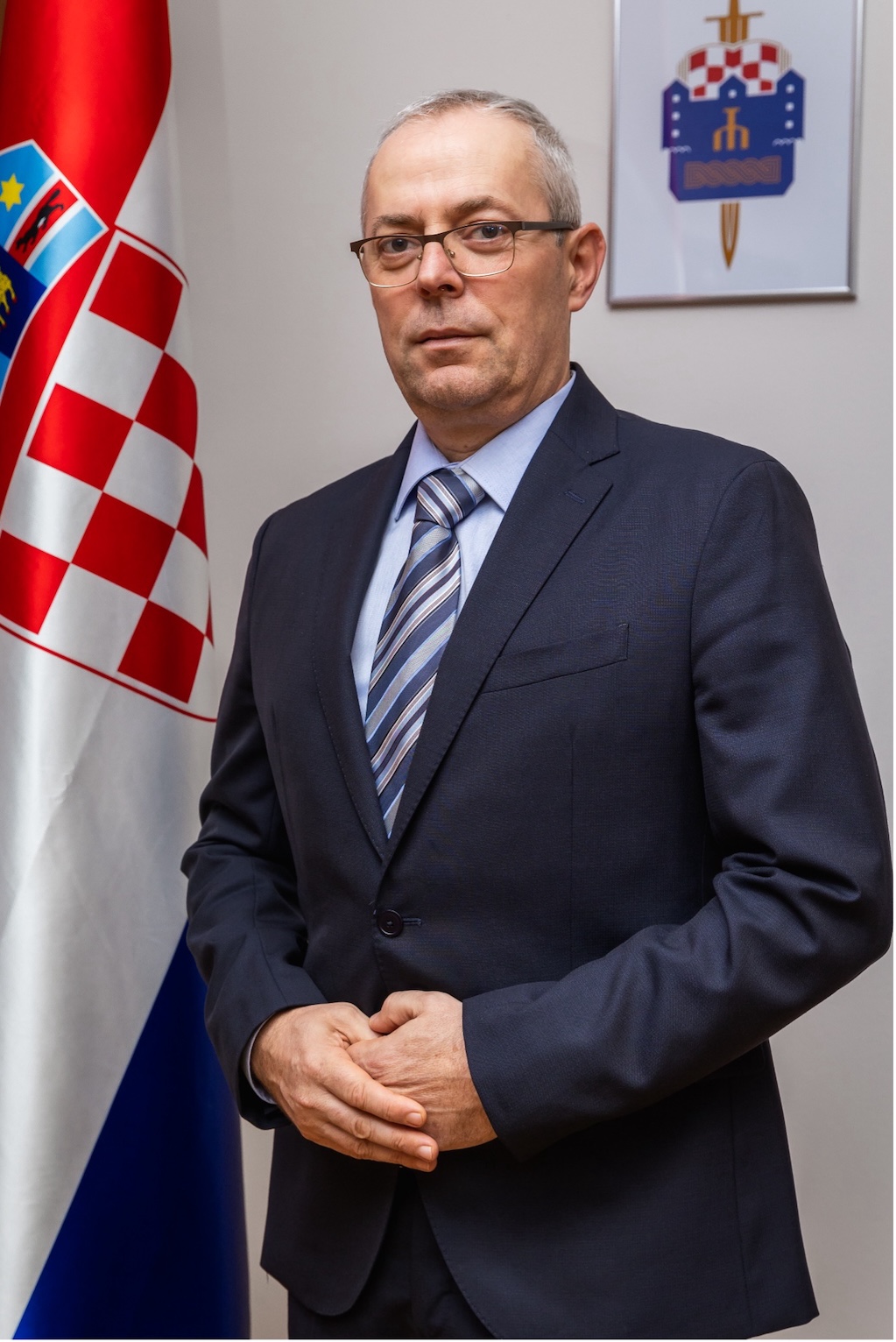 izv. prof. dr. sc. Dragan Mišetić